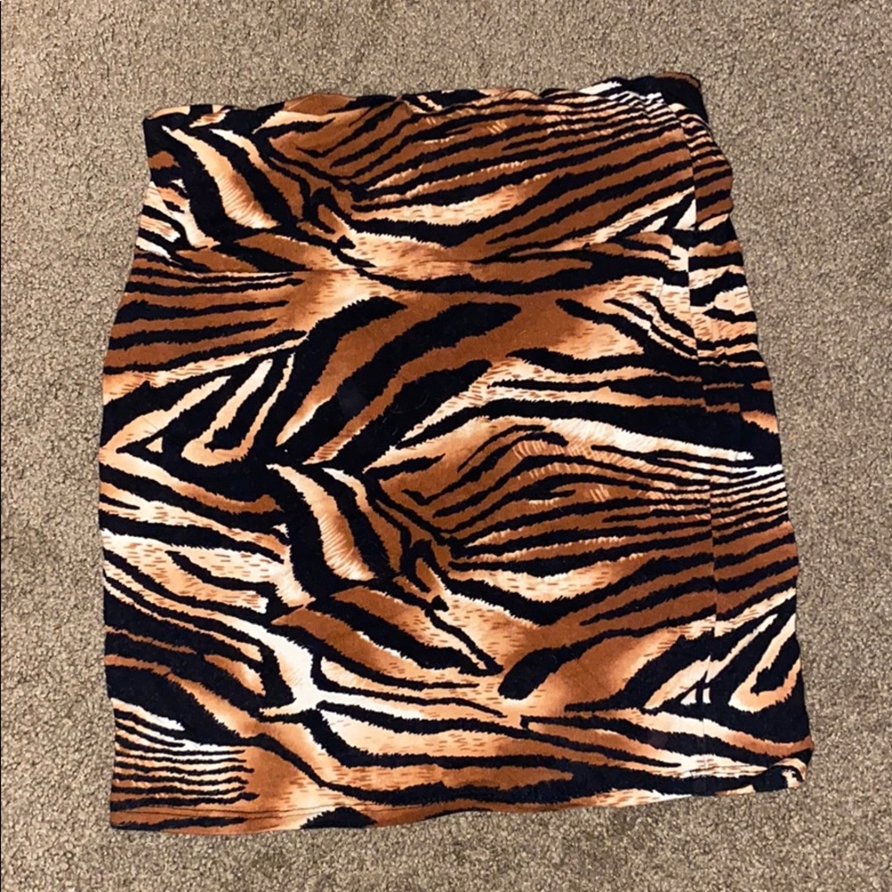 Pencil skirt